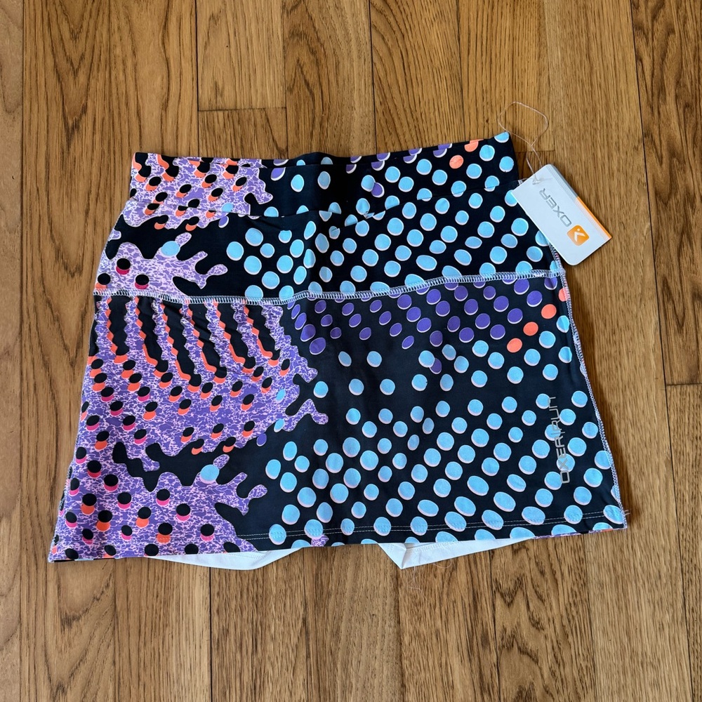 OXER Actionwear Women's Skort - Size Large